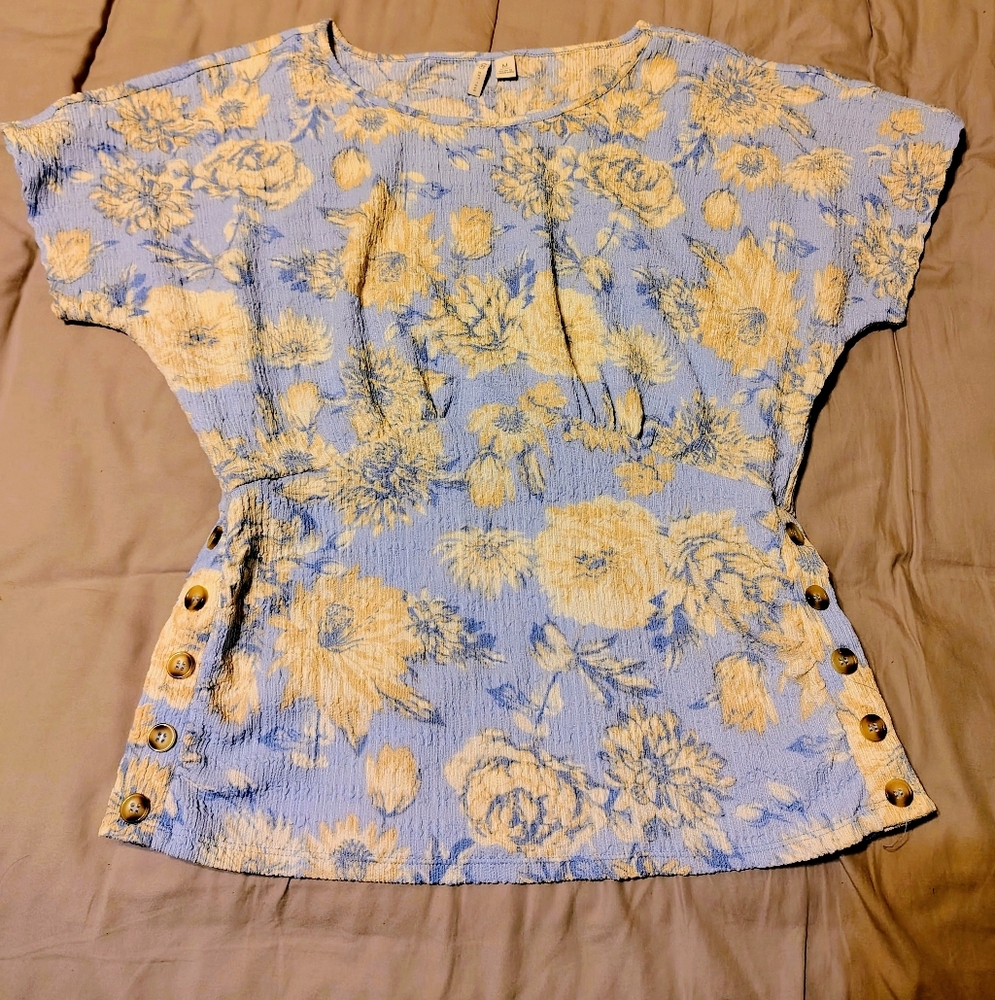 Cato Blue and Cream Floral Blouse, Size M
